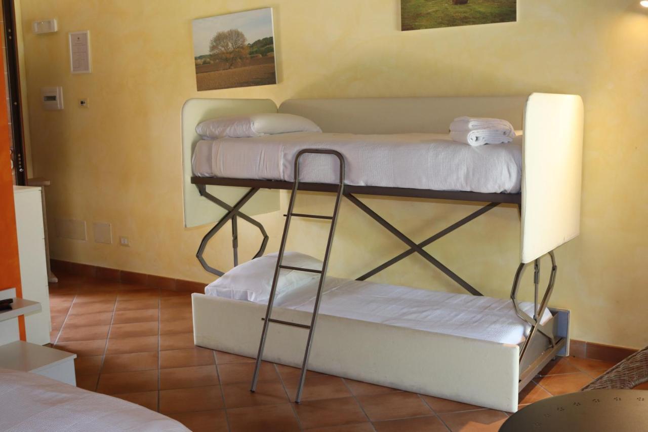 Agriturismo Il Bagolaro Nerola Luaran gambar